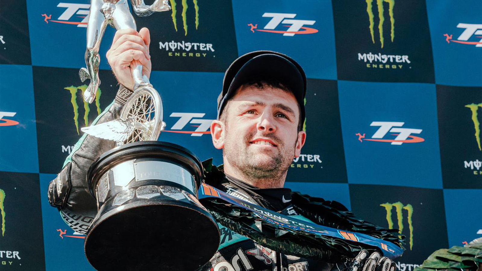 Hickman explains last-gasp bike decision before Senior TT at Isle of Man TT